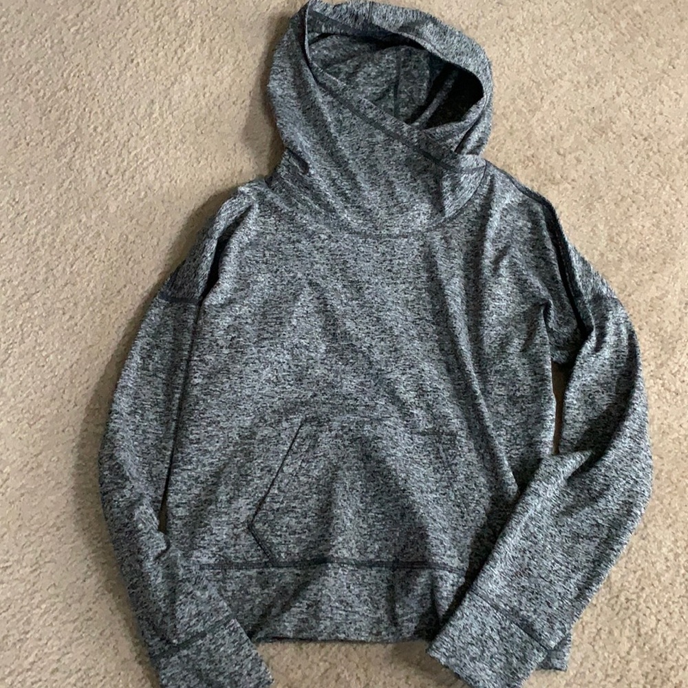 Lucy hoodie